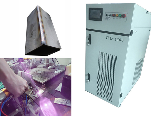 Un bon prix. Soudeuse laser portative intégrée de 1500 Watt avec tête de balancement à moteur unique en ligne