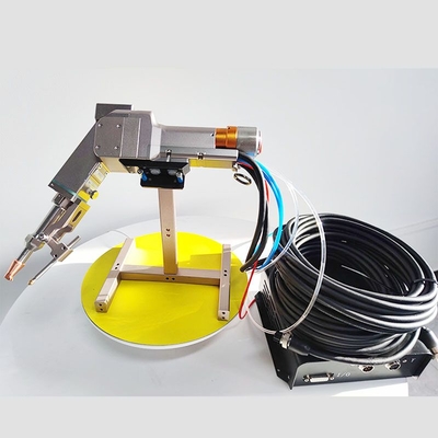 Un bon prix. Tête de soudage laser à fibre avancée avec système de refroidissement par air en ligne