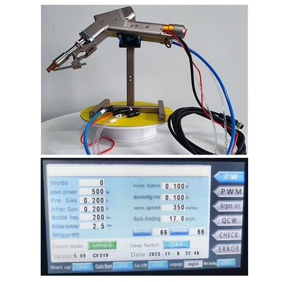 Un bon prix. Machine de soudage laser portative pour souder l' acier inoxydable / l' acier et l' aluminium en ligne